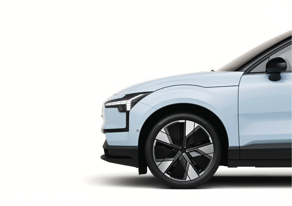 Volvo EX30 Twin Performance Plus 5