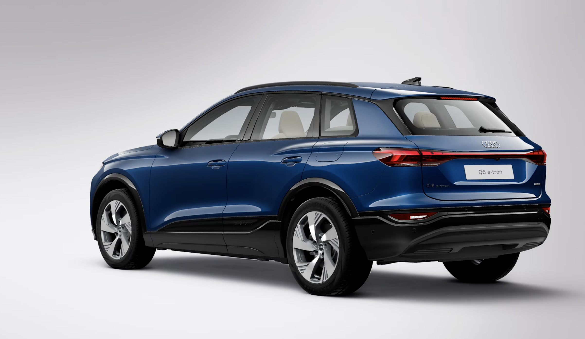 Audi Q6 e-tron quattro 2