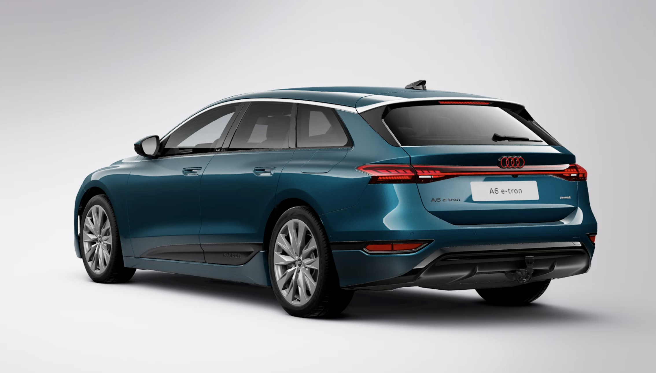 Audi A6 Avant e-tron quattro 2