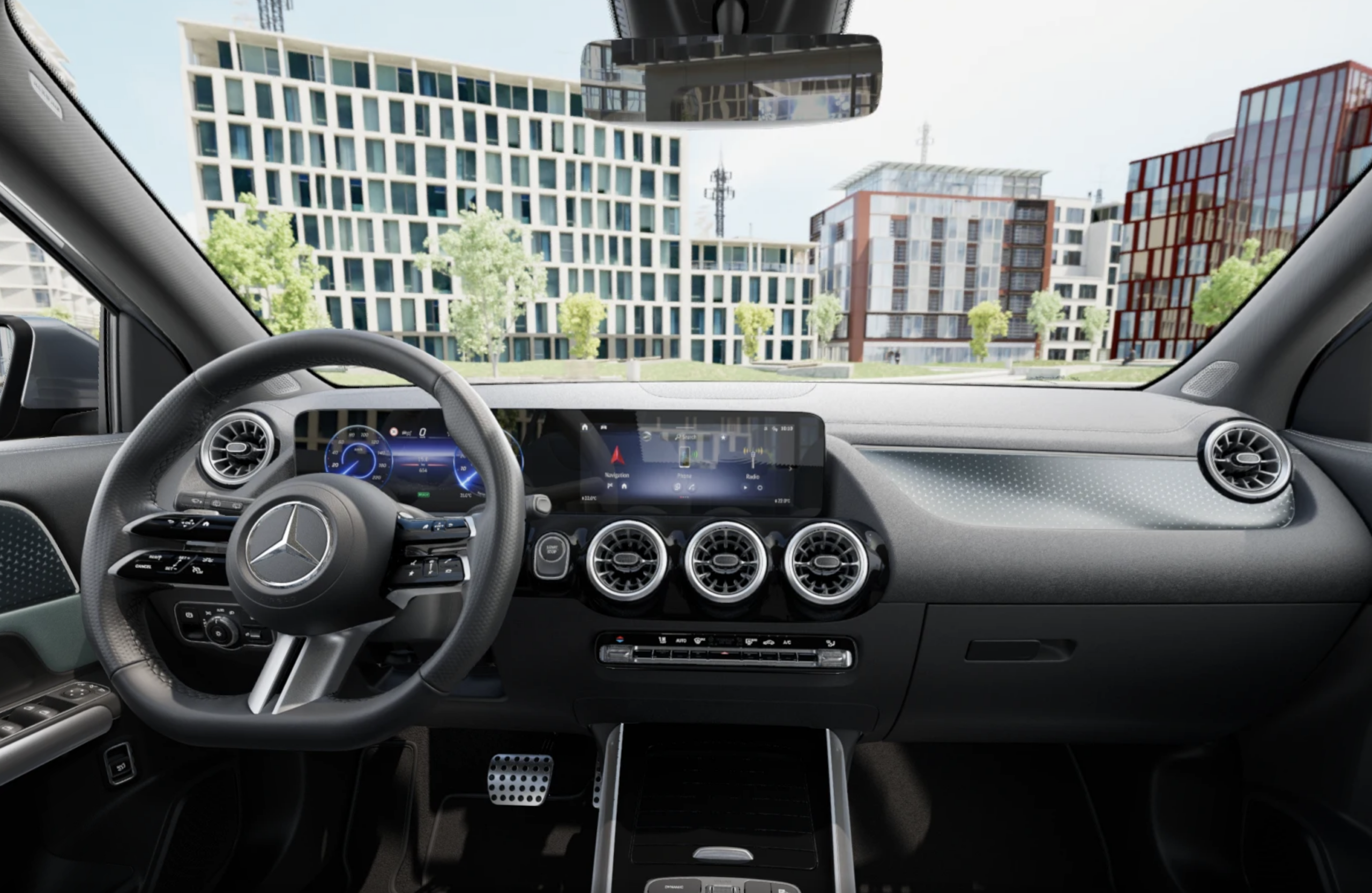 Mercedes-Benz EQA 300 4MATIC 5