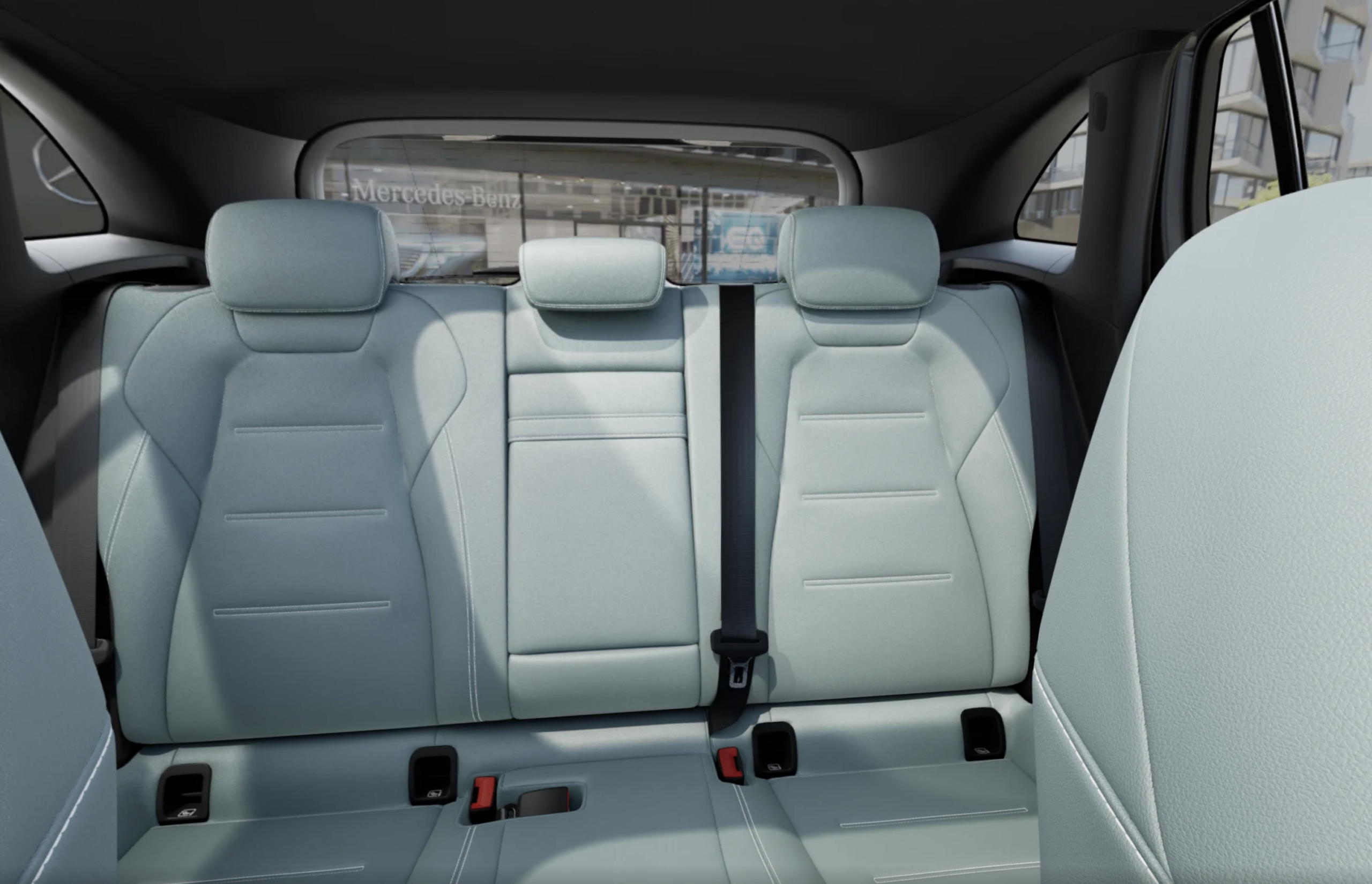 Mercedes-Benz EQA 300 4MATIC 8