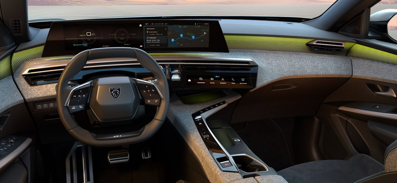 Peugeot E-5008 GT 2WD 5