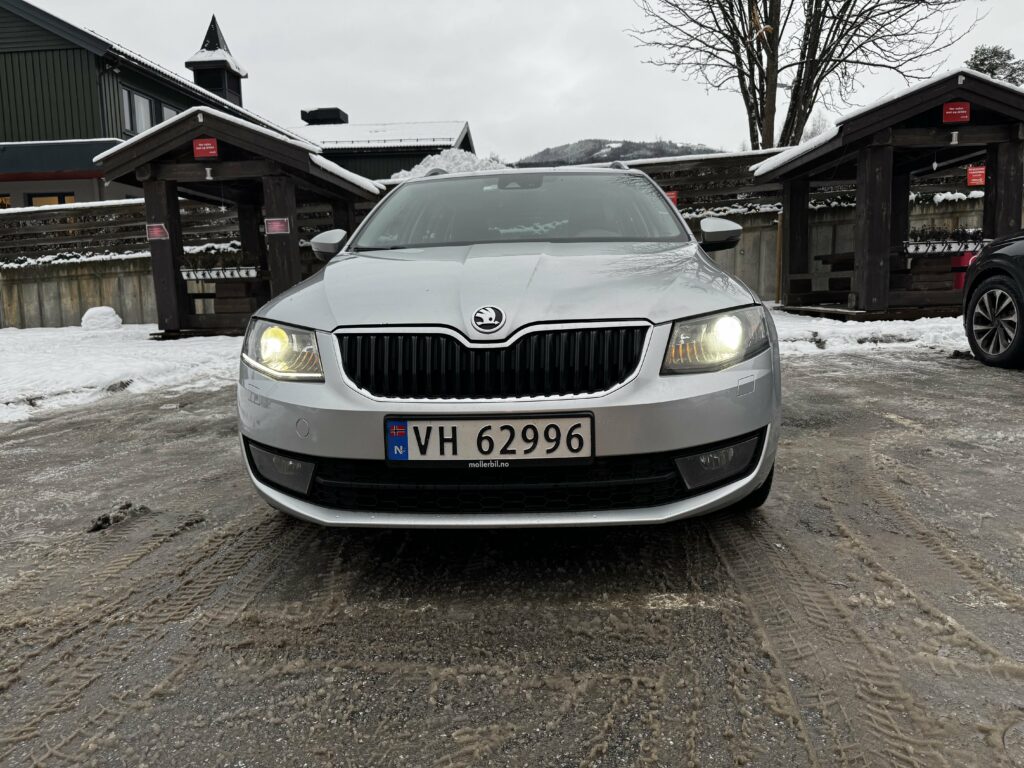Skoda Octavia 2,0 TDI 150hk DSG Elegance 2
