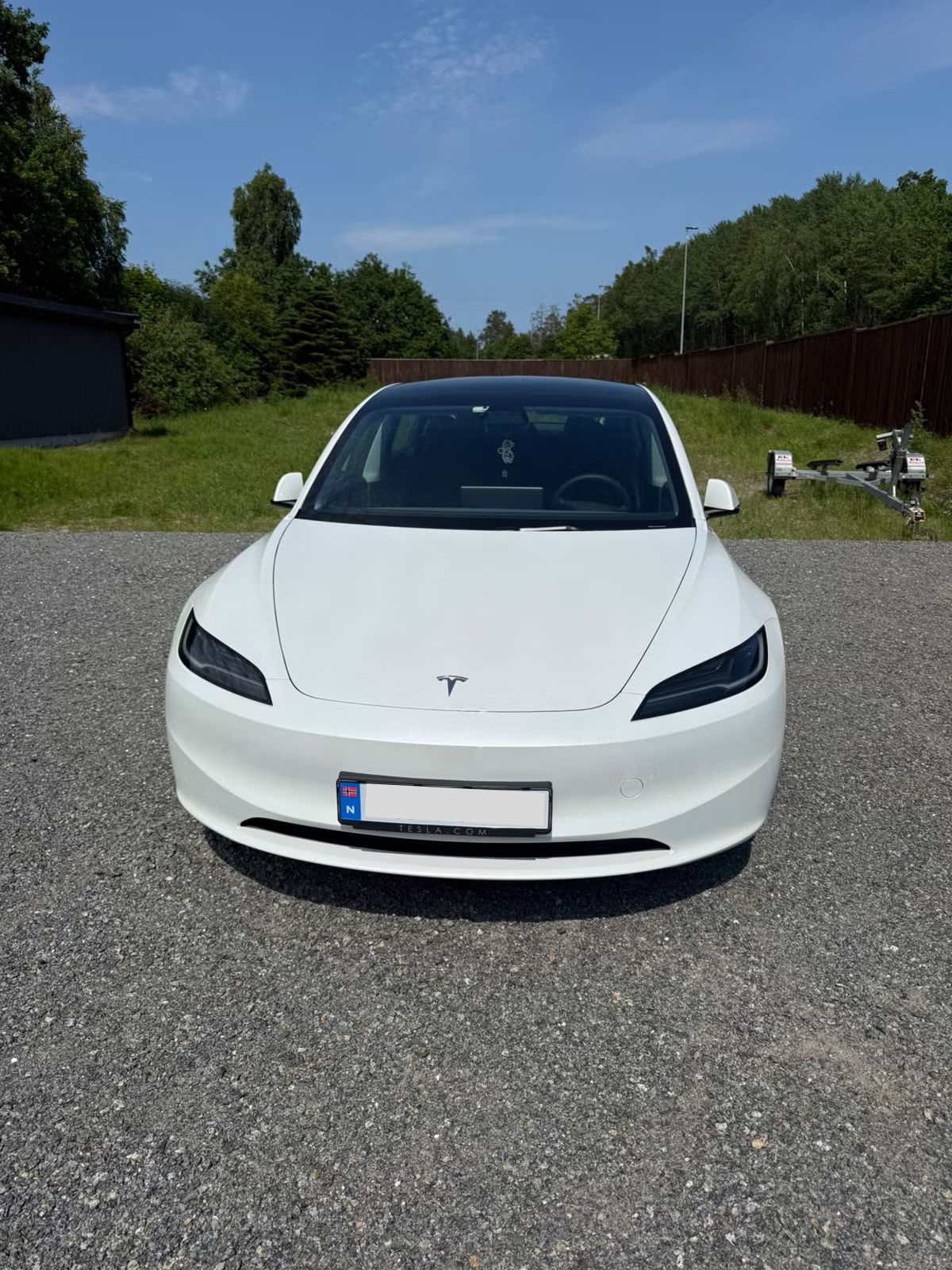 TESLA Model 3