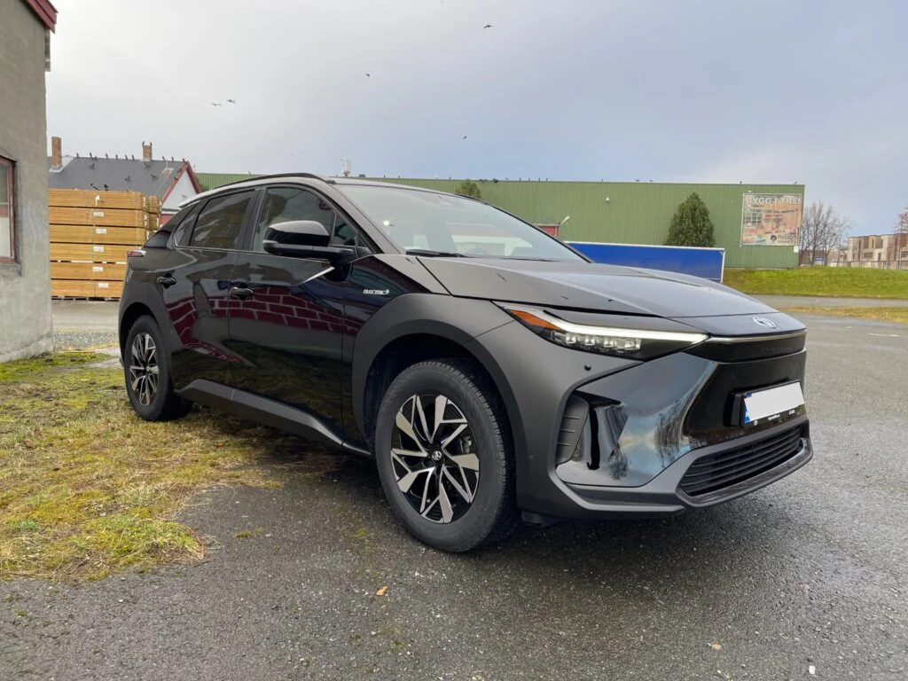 TOYOTA BZ4X